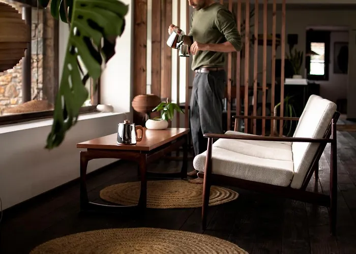Casa Boumort Hotel *